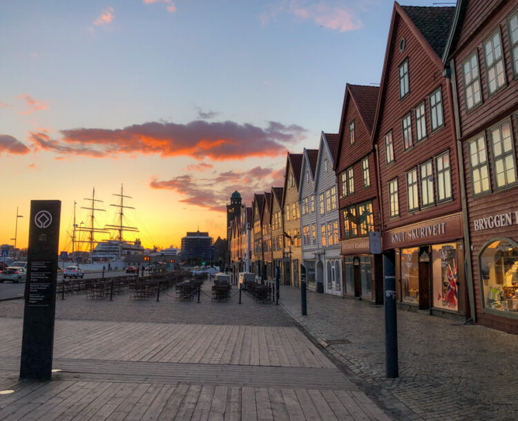 Reise til Bergen: Bryggen i Bergen