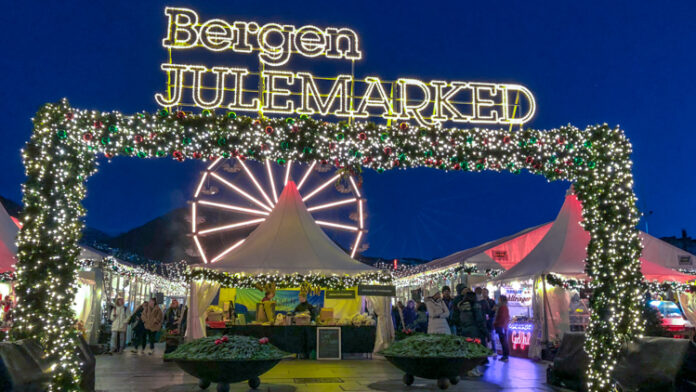 Bergen Norge - Bergen Julemarked på Festplassen i Bergen sentrum. Bildet er fra 2019.