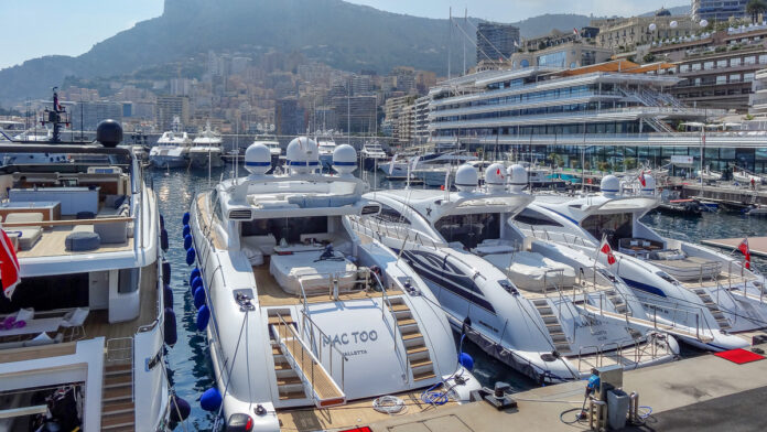 Monaco - Turistavisen besøker Monaco havn